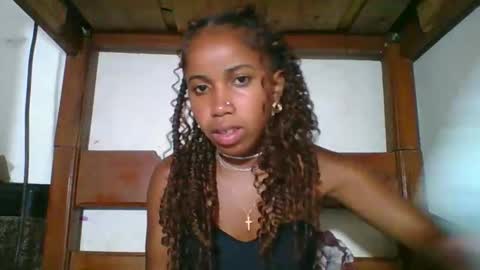 yolandrina05 online show from 5, 2, 2026