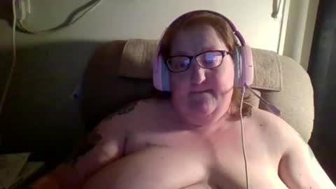 yomoopy online show from 28, 1, 2025