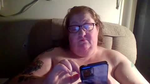 yomoopy online show from 15, 2, 2025