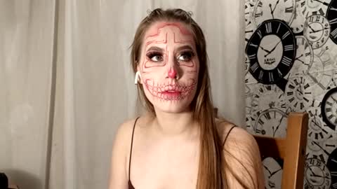 Snapshot of yonsteinworth chatting on 17, 10, 2025 Hey Guys My name is Vivienne online show from 17, 10, 2025