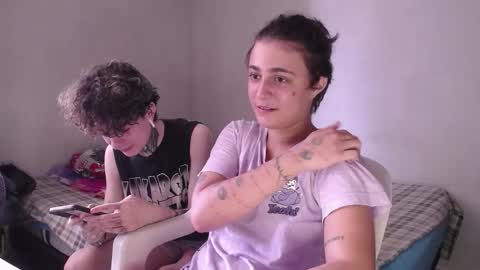 Snapshot of yoonbum_ chatting on 9, 10, 2025 Little Mike Independent model online show from 9, 10, 2025