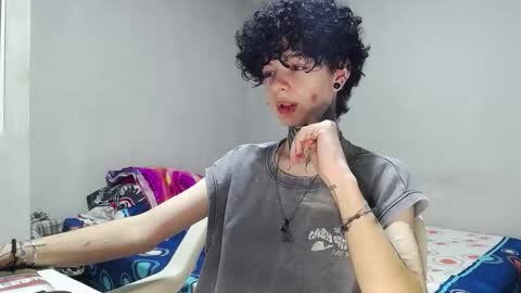 Snapshot of yoonbum_ chatting on 20, 11, 2025 Little Mike Independent model online show from 20, 11, 2025