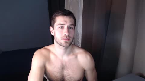 Snapshot of yoooups chatting on 4, 1, 2025 Yoooups online show from 4, 1, 2025