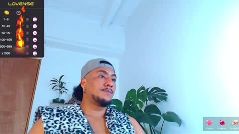 Snapshot of yosoy_enzo2020 chatting on 16, 1, 2025 Enzo online show from 16, 1, 2025