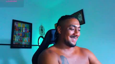 Snapshot of yosoy_enzo2020 chatting on 12, 5, 2026 Enzo online show from 12, 5, 2026