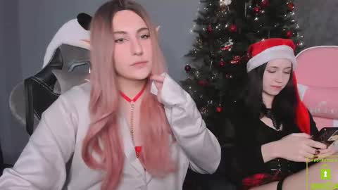 Snapshot of you_lika chatting on 18, 12, 2025 Lika online show from 18, 12, 2025