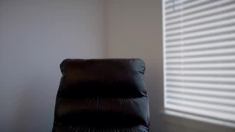 Snapshot of yougogirl_3 chatting on 28, 10, 2025 Colorado Guy Straight online show from 28, 10, 2025