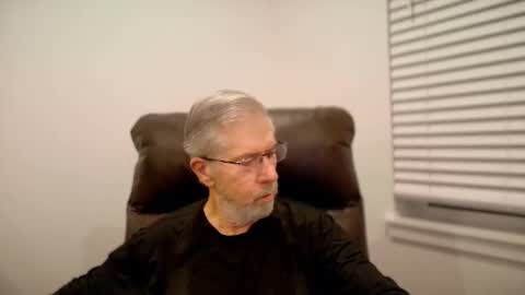 Snapshot of yougogirl_3 chatting on 6, 11, 2025 Colorado Guy Straight online show from 6, 11, 2025