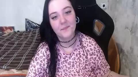 Snapshot of your_8a8y chatting on 21, 6, 2026 your_8a8y online show from 21, 6, 2026