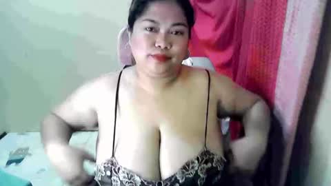 Snapshot of your_big_boobs chatting on 16, 9, 2025 your_big_boobs online show from 16, 9, 2025