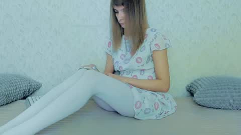 Snapshot of your_caramelka chatting on 25, 1, 2025 Lily online show from 25, 1, 2025