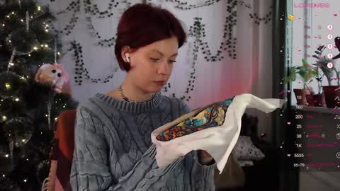 Snapshot of your_corvus chatting on 17, 12, 2024 your_corvus online show from 17, 12, 2024