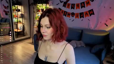 Snapshot of your_corvus chatting on 20, 10, 2025 your_corvus online show from 20, 10, 2025