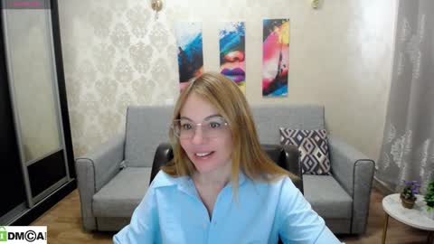 Snapshot of your_crush_12 chatting on 22, 10, 2025 your_crush_12 online show from 22, 10, 2025