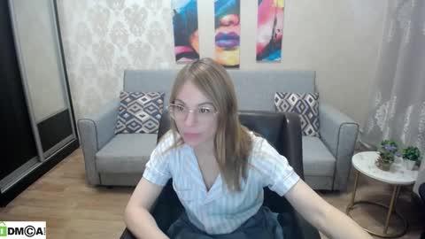 Snapshot of your_crush_12 chatting on 6, 11, 2025 your_crush_12 online show from 6, 11, 2025