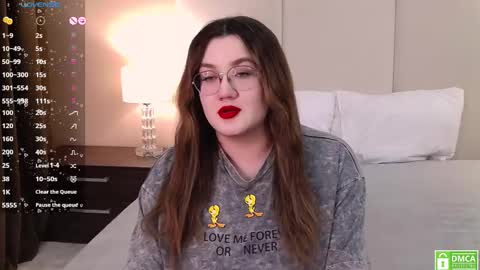 Nancy online show from 28, 2, 2025