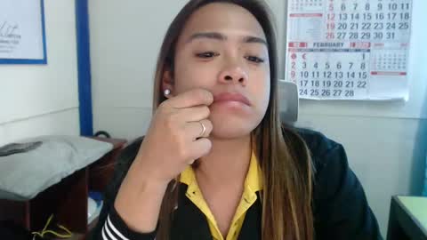 your_dreamgirlxxx69 online show from 5, 2, 2025