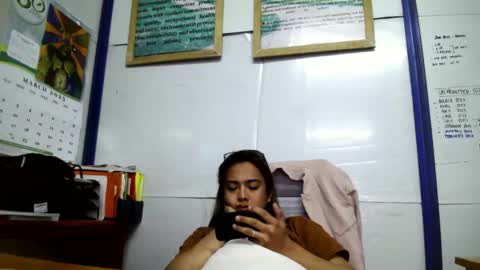 your_dreamgirlxxx69 online show from 5, 3, 2025