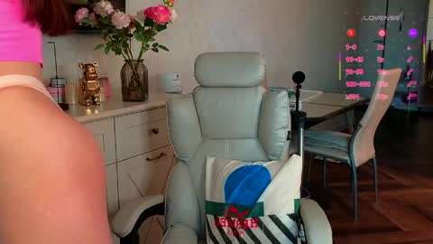 your Evaa online show from 4, 4, 2026