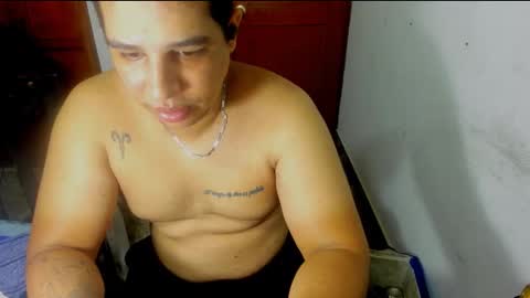 Snapshot of your_hot_friend69 chatting on 6, 1, 2026 David online show from 6, 1, 2026