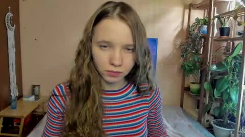 Snapshot of your_leslie chatting on 8, 5, 2026 Leslie online show from 8, 5, 2026