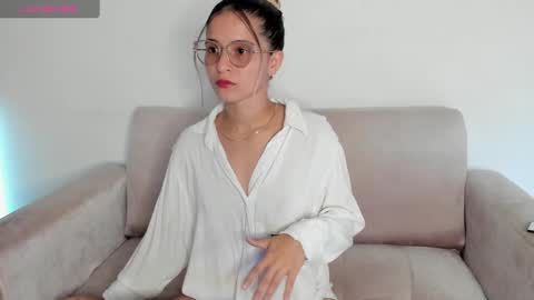 Lila  online show from 21, 1, 2025