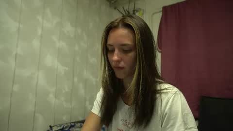 Snapshot of your_little_flexible_girl chatting on 4, 7, 2026 Meri online show from 4, 7, 2026