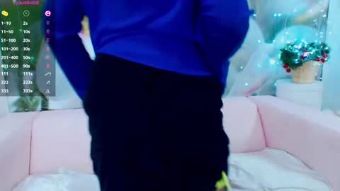 Snapshot of your_milf_lilly chatting on 11, 1, 2025 Lilly online show from 11, 1, 2025