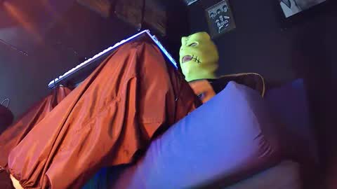 Miss Sarah online show from 30, 12, 2024