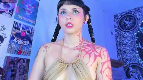 Snapshot of your_rosenrot chatting on 18, 6, 2026 Daniela Help me reach 100 likes online show from 18, 6, 2026