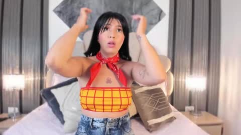 Snapshot of your_slutty_doll_ chatting on 4, 10, 2025 Danna online show from 4, 10, 2025