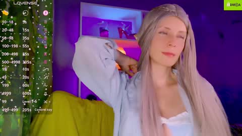 Snapshot of your_spring chatting on 14, 9, 2025 your_spring online show from 14, 9, 2025