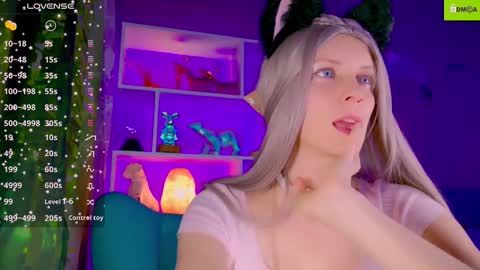 Snapshot of your_spring chatting on 10, 11, 2025 your_spring online show from 10, 11, 2025