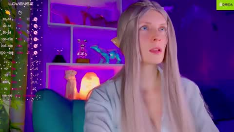 Snapshot of your_spring chatting on 16, 11, 2025 your_spring online show from 16, 11, 2025