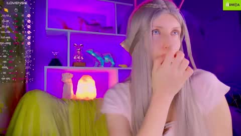 Snapshot of your_spring chatting on 29, 11, 2025 your_spring online show from 29, 11, 2025