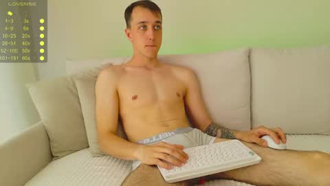Snapshot of your_super_hero chatting on 26, 5, 2026 Alex online show from 26, 5, 2026