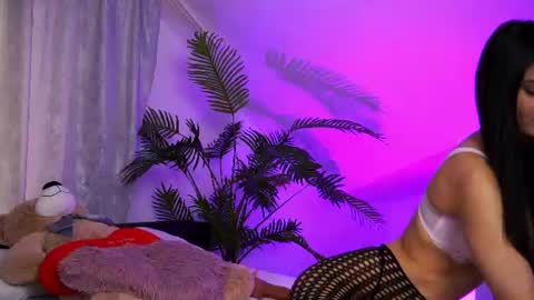 Snapshot of your_tender_sin chatting on 16, 6, 2026 TenderSin online show from 16, 6, 2026