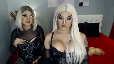 TRICXIEBELLE online show from 13, 9, 2025