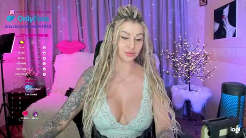 you can call baby Anna my goddess online show from 26, 1, 2025