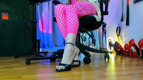 Snapshot of your_wild_amazon_forever chatting on 11, 5, 2026 you can call baby Anna my goddess online show from 11, 5, 2026