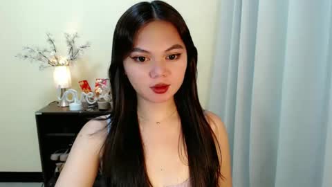 Snapshot of yourangelictransgirl chatting on 10, 2, 2025 Hi its me Yna online show from 10, 2, 2025