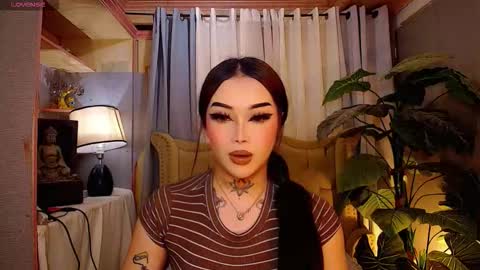 Snapshot of yourasiancockisontop chatting on 20, 11, 2025 kim online show from 20, 11, 2025