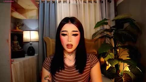 Snapshot of yourasiancockisontop chatting on 24, 11, 2025 kim online show from 24, 11, 2025