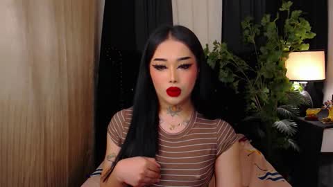 Snapshot of yourasiancockisontop chatting on 3, 12, 2025 kim online show from 3, 12, 2025