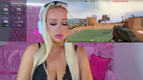YourBlondeDoll online show from 16, 7, 2026