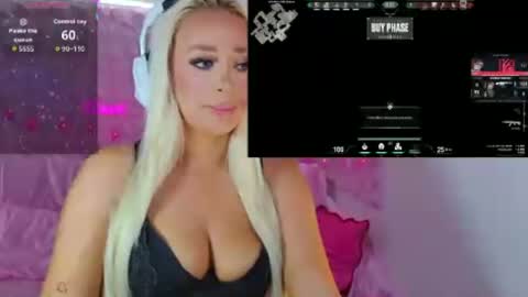 YourBlondeDoll online show from 17, 7, 2026