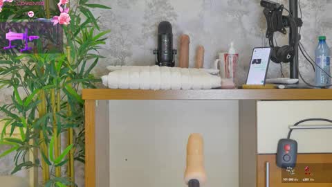 Snapshot of yourburnwish chatting on 14, 10, 2025 Anna online show from 14, 10, 2025