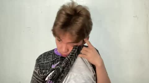 Snapshot of yourcummer_april chatting on 17, 6, 2026 April online show from 17, 6, 2026