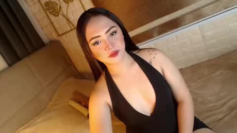 Snapshot of yourdevilsweettsx chatting on 14, 11, 2025 JEN online show from 14, 11, 2025