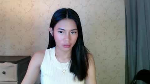 Snapshot of yourdreamgirlgwen chatting on 30, 5, 2026 GWENI online show from 30, 5, 2026